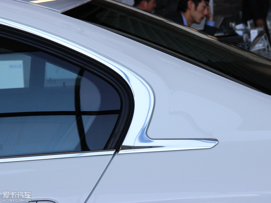 2015R3ϵ 328Li AOӋb