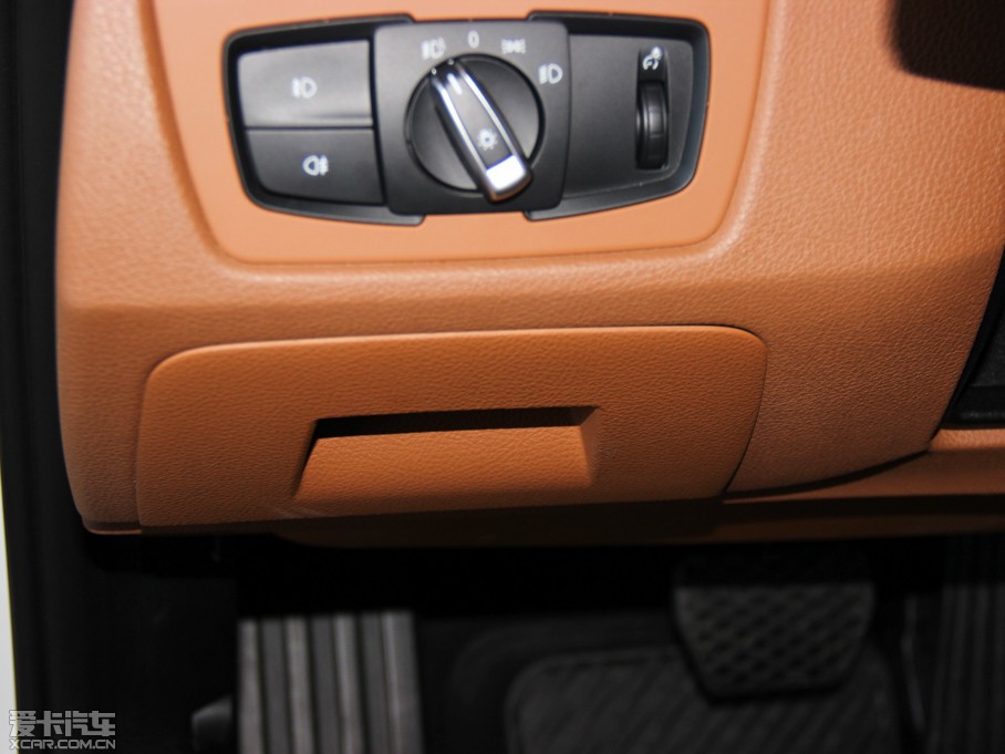 2015��R3ϵ 328Li ���A�O(sh��)Ӌ(j��)���b