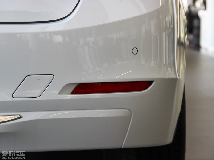 2015R3ϵ 328Li AOӋb