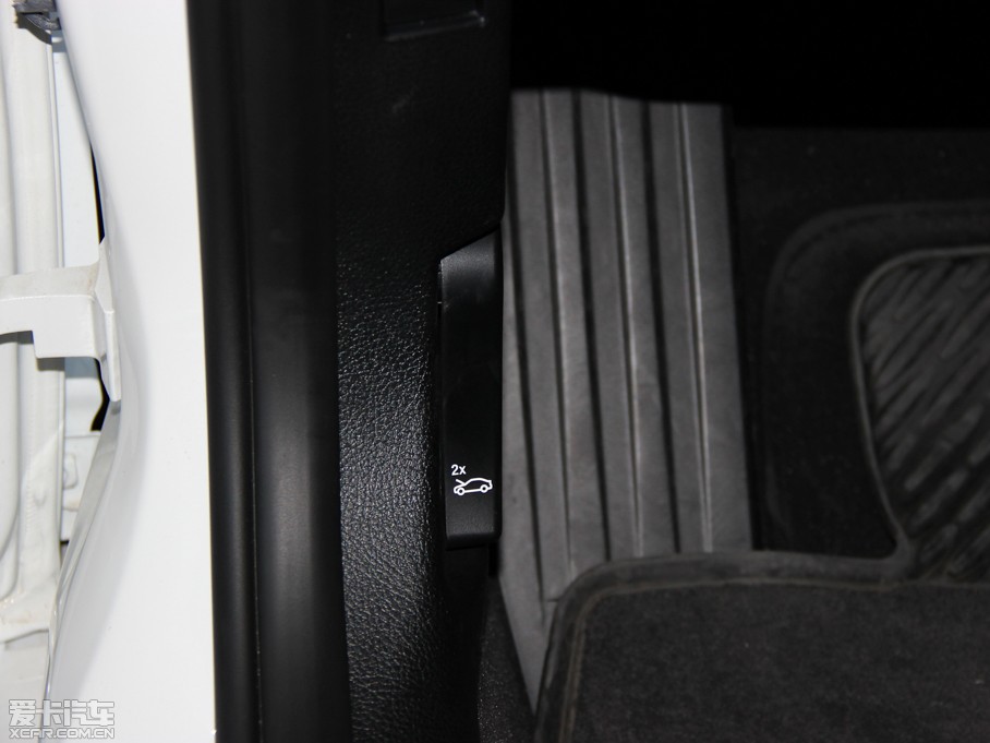 2015��R3ϵ 328Li ���A�OӋ���b