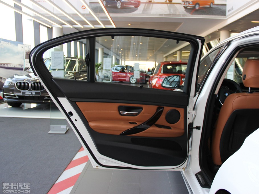 2015R3ϵ 328Li AOӋb