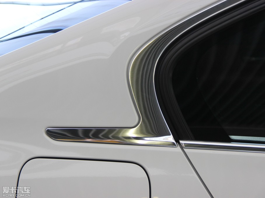 2015R3ϵ 328Li AOӋb