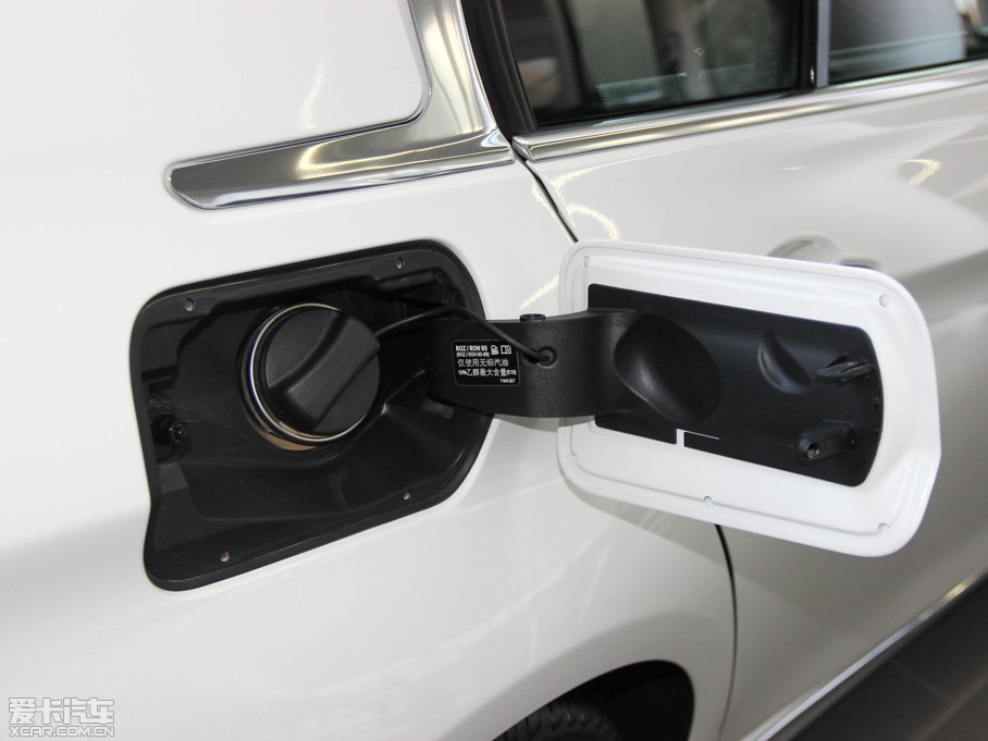 2015R3ϵ 328Li AOӋb