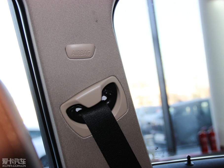 2015R3ϵ 328Li AOӋb