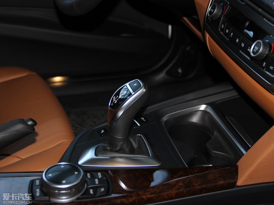 2015R3ϵ 328Li AOӋb