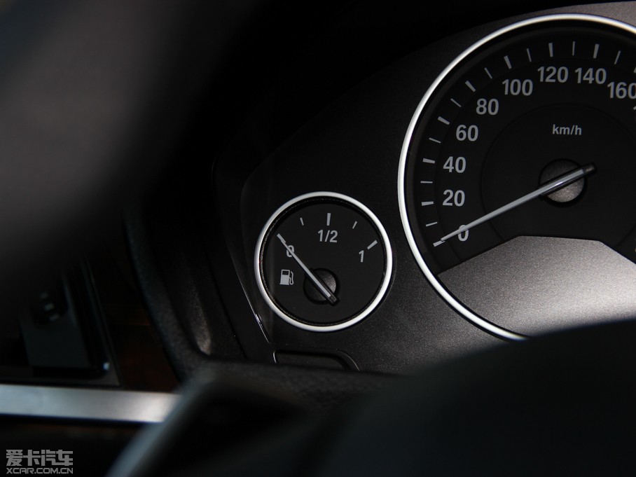 2015R3ϵ 328Li AOӋb