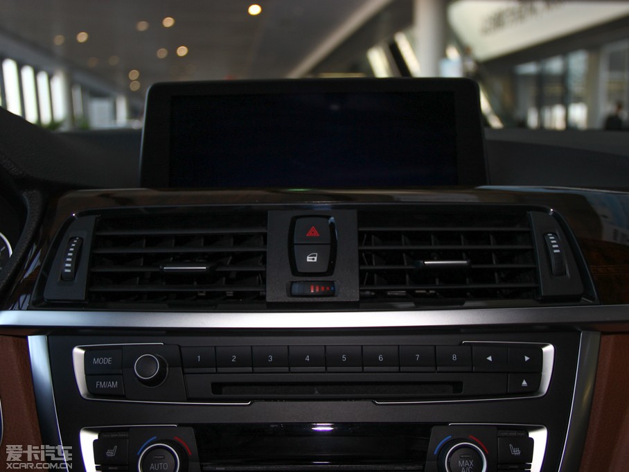 2015R3ϵ 328Li AOӋb