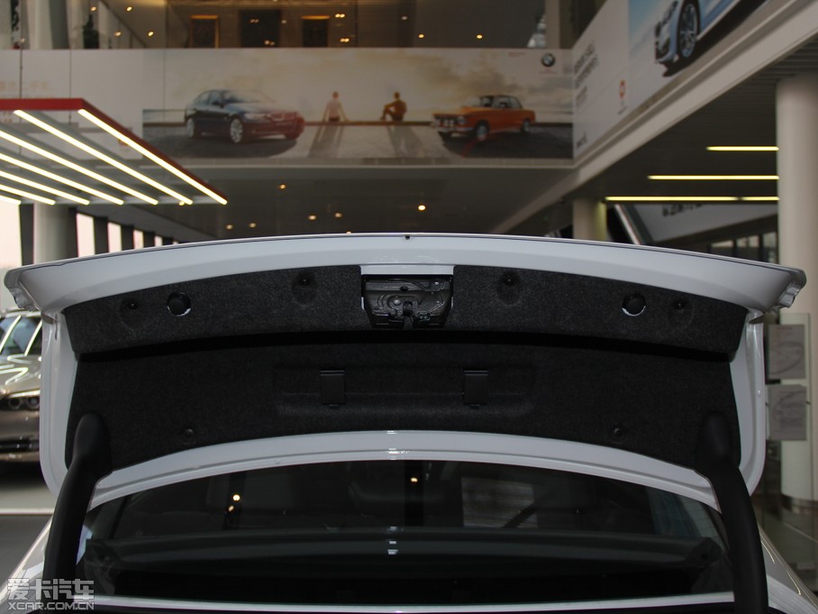 2015��R3ϵ 335Li �L���OӋ���b