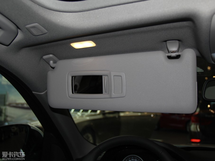 2015��R3ϵ 335Li �L���OӋ���b