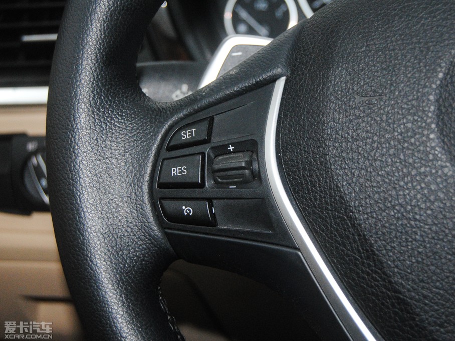 2015R3ϵ 328Li xDriveAOӋb