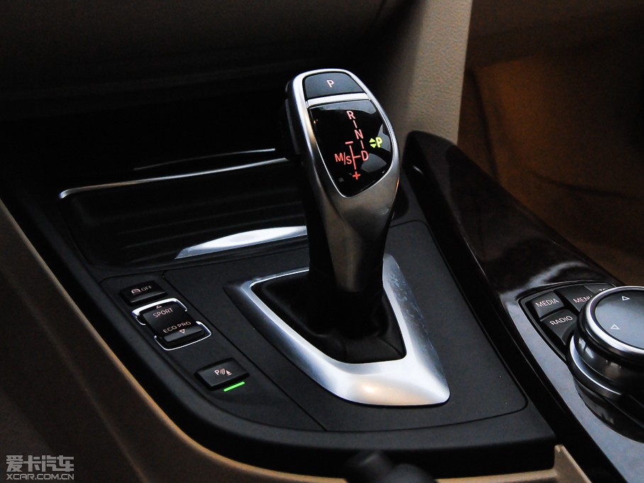 2015R3ϵ 328Li xDriveAO(sh)Ӌ(j)b