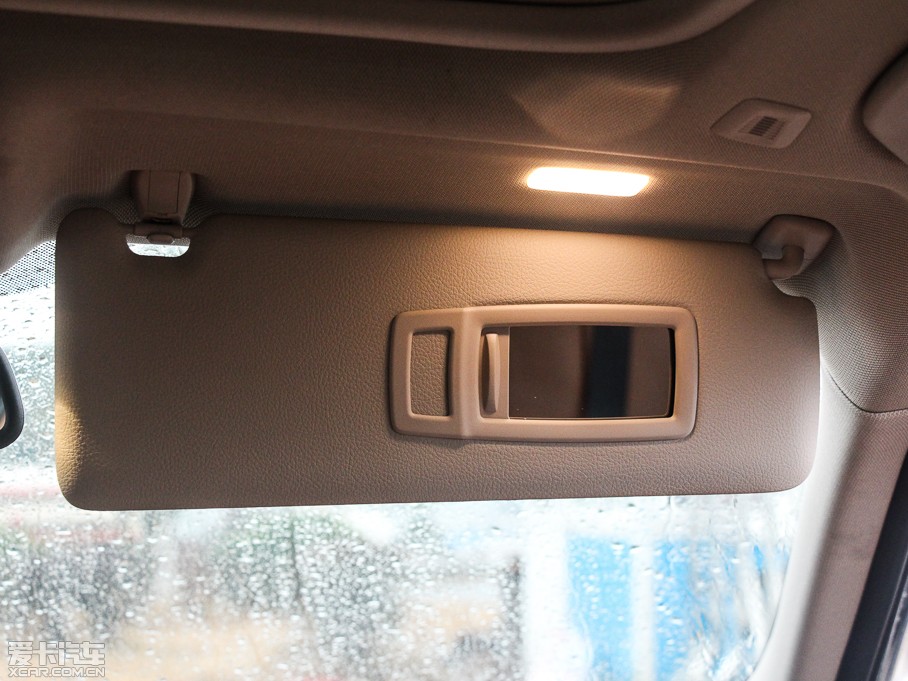 2015R3ϵ 320Li AOӋb