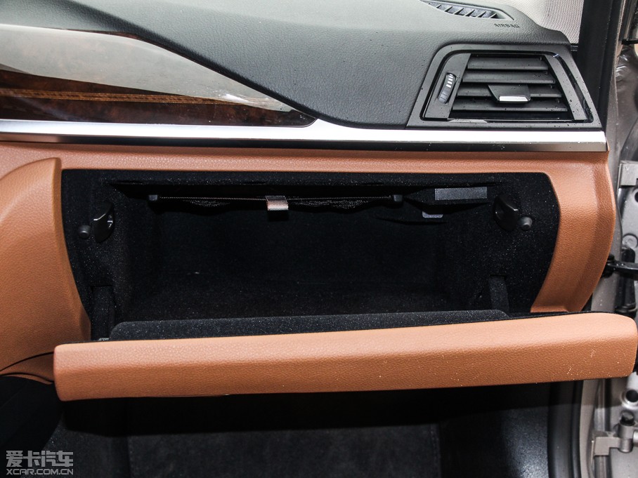 2015R3ϵ 320Li AOӋb