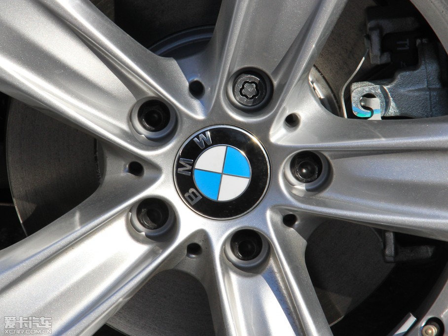 2015��R3ϵ 320i �r����