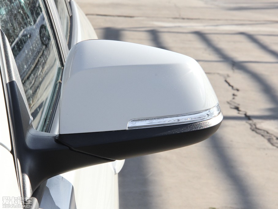 2015��R3ϵ 320i �r����