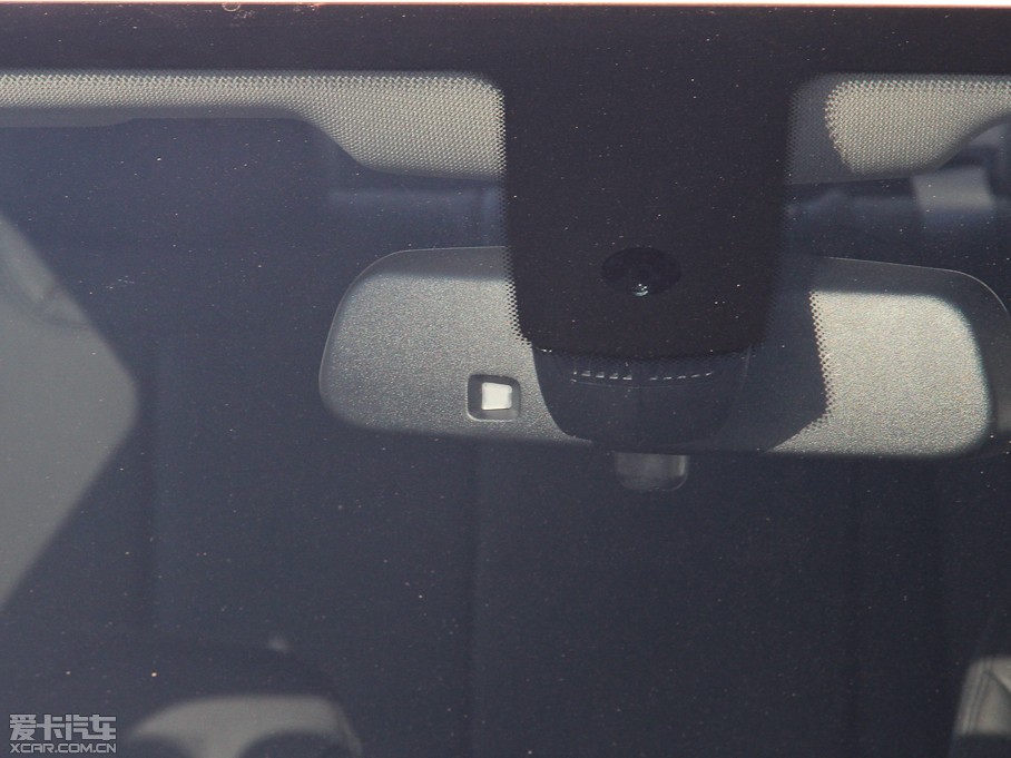 2015��R3ϵ 320i �r����