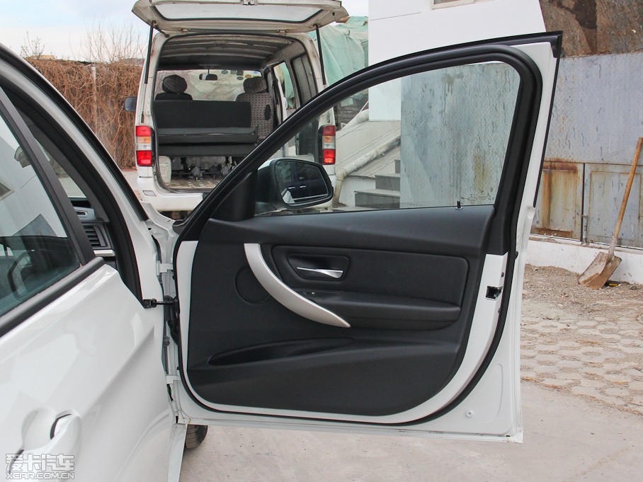 2015��R3ϵ 320i �r����