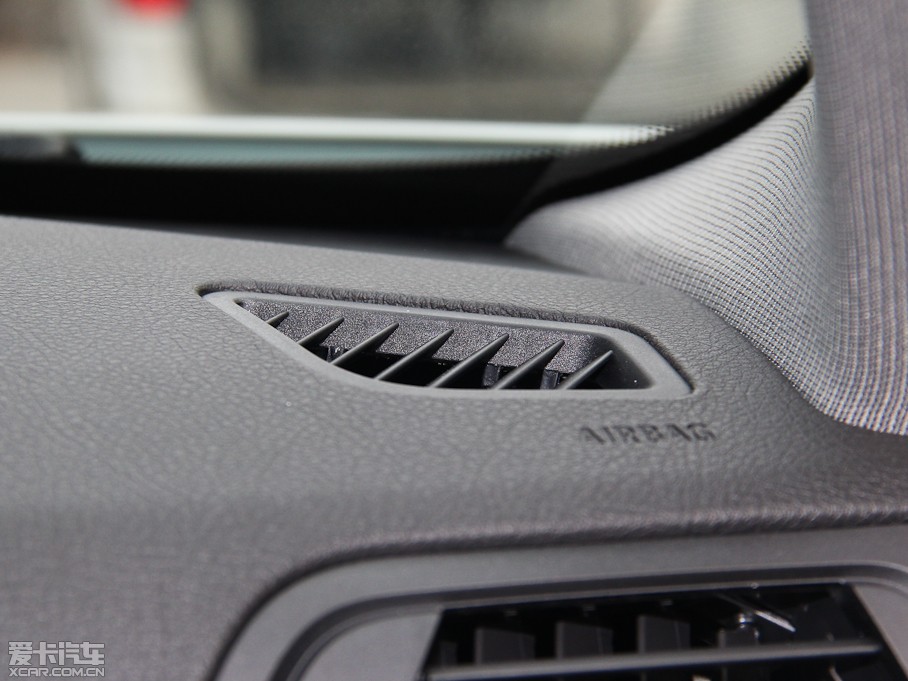 2015��R3ϵ 320i �r����