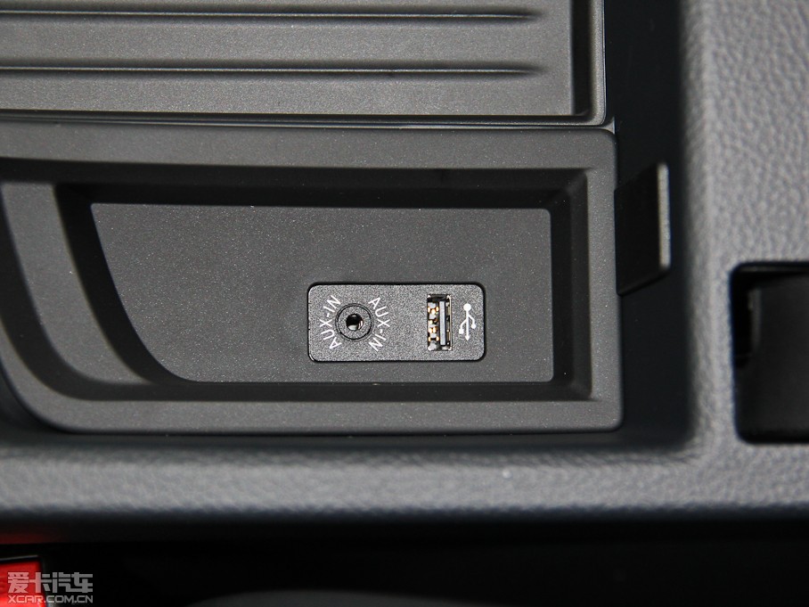 2015��R3ϵ 320i �r����