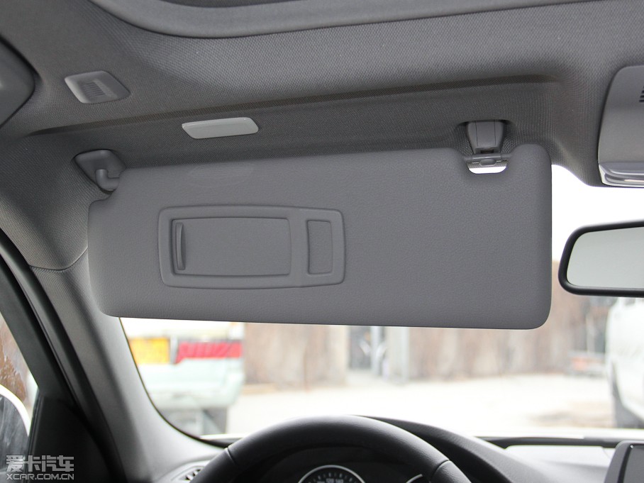 2015��R3ϵ 320i �r����