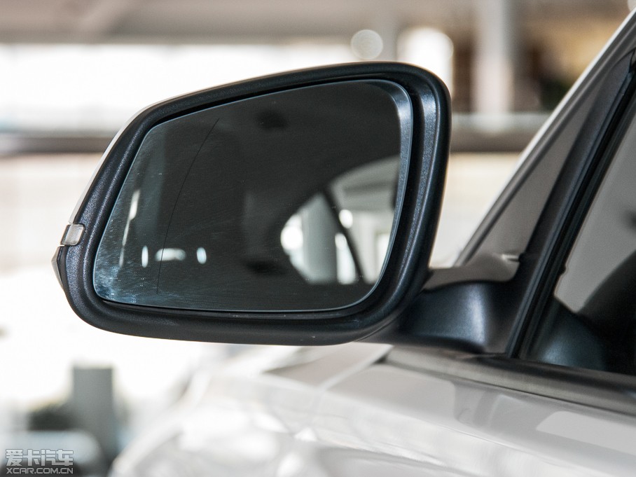 2015R3ϵ 320i Mȡ