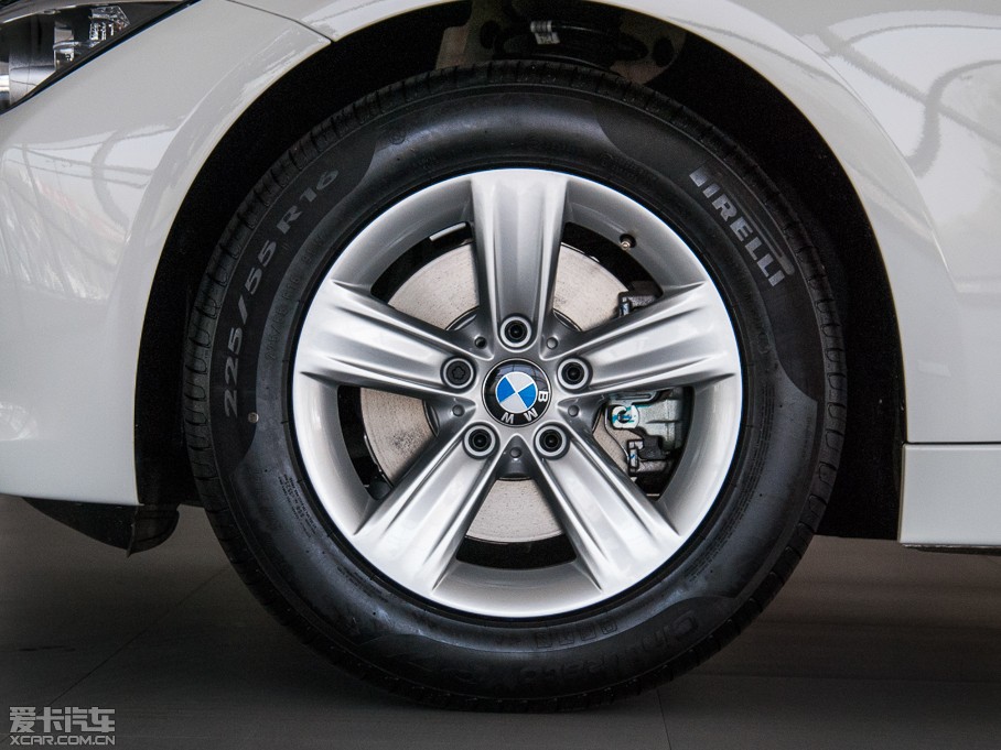 2015R3ϵ 320i Mȡ