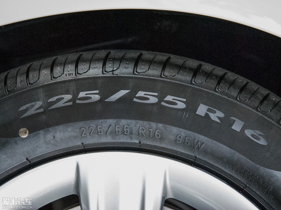 2015R3ϵ 320i Mȡ