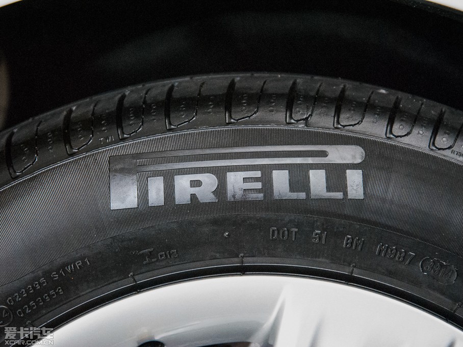 2015R3ϵ 320i Mȡ