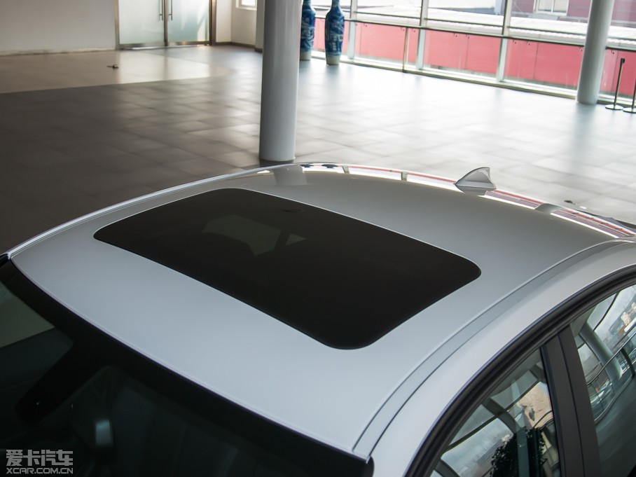 2015R3ϵ 320i Mȡ