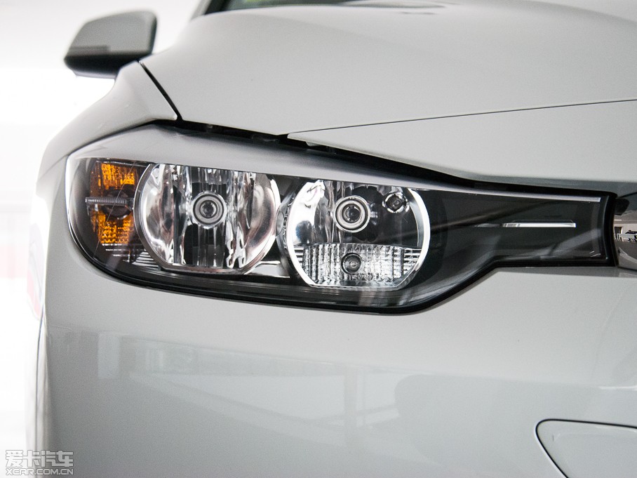 2015R3ϵ 320i Mȡ