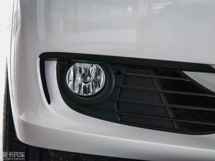 2015R3ϵ 320i M(jn)ȡ