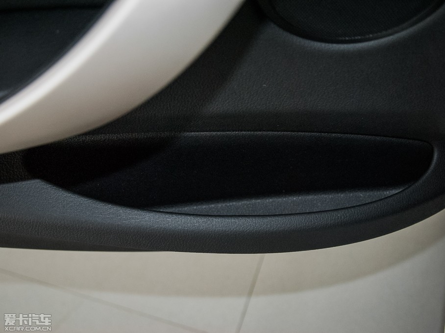 2015R3ϵ 320i Mȡ