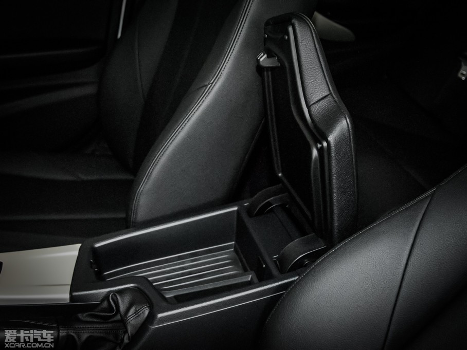 2015R3ϵ 320i Mȡ