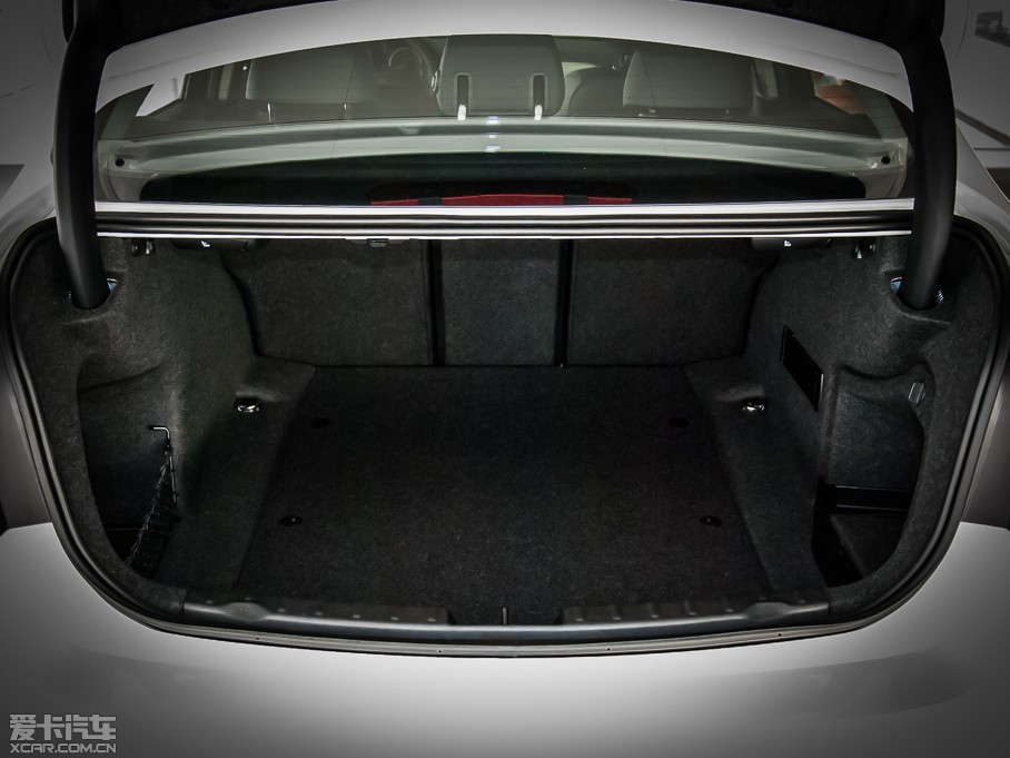 2015R3ϵ 320i M(jn)ȡ