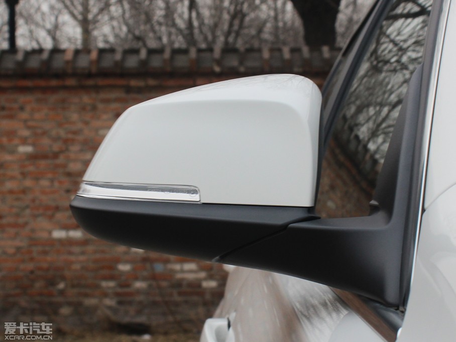 2015R3ϵ 328Li r(sh)