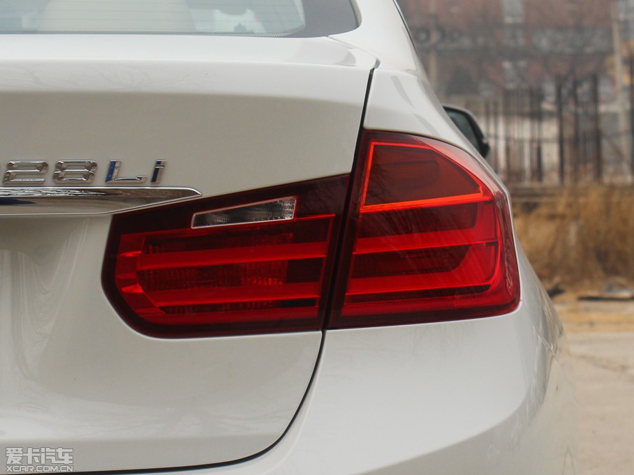 2015R3ϵ 328Li xDriver