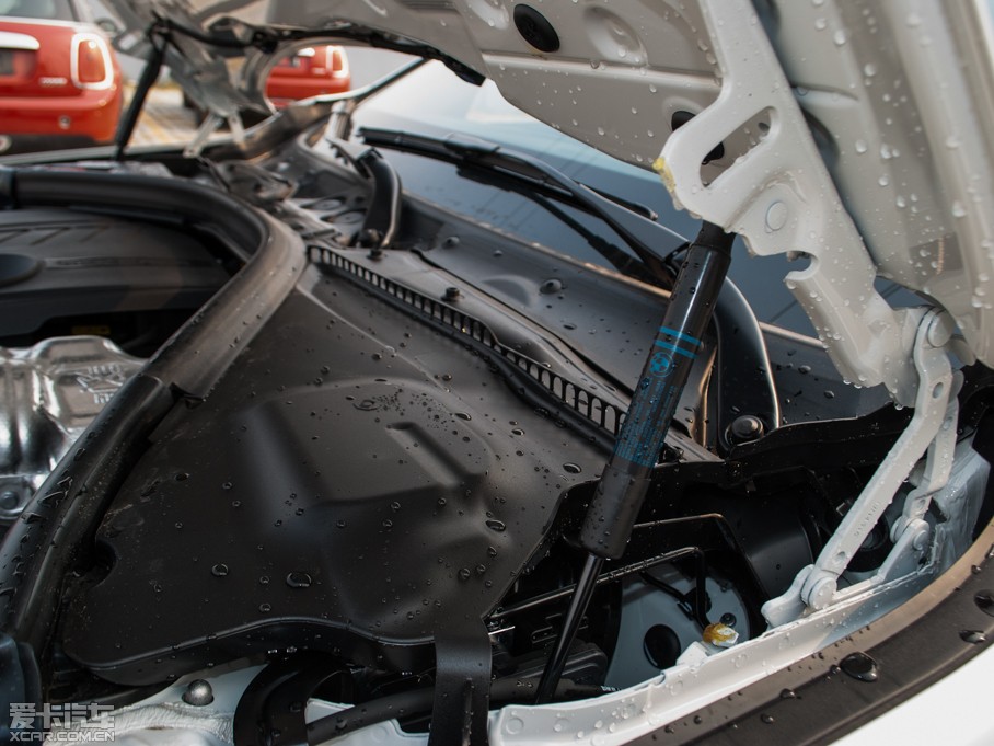 2015R3ϵ 316i M(jn)ȡ