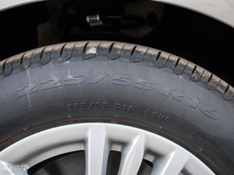 2015��R3ϵ 320Li �r����