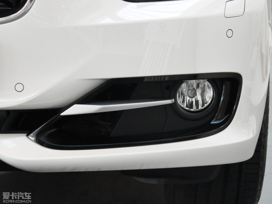 2015R3ϵ 328i xDrive\O(sh)Ӌb