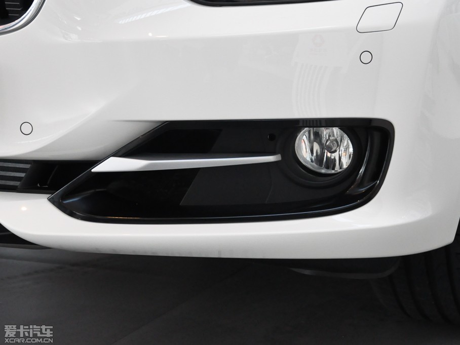 2015R3ϵ 328i xDrive\O(sh)Ӌb