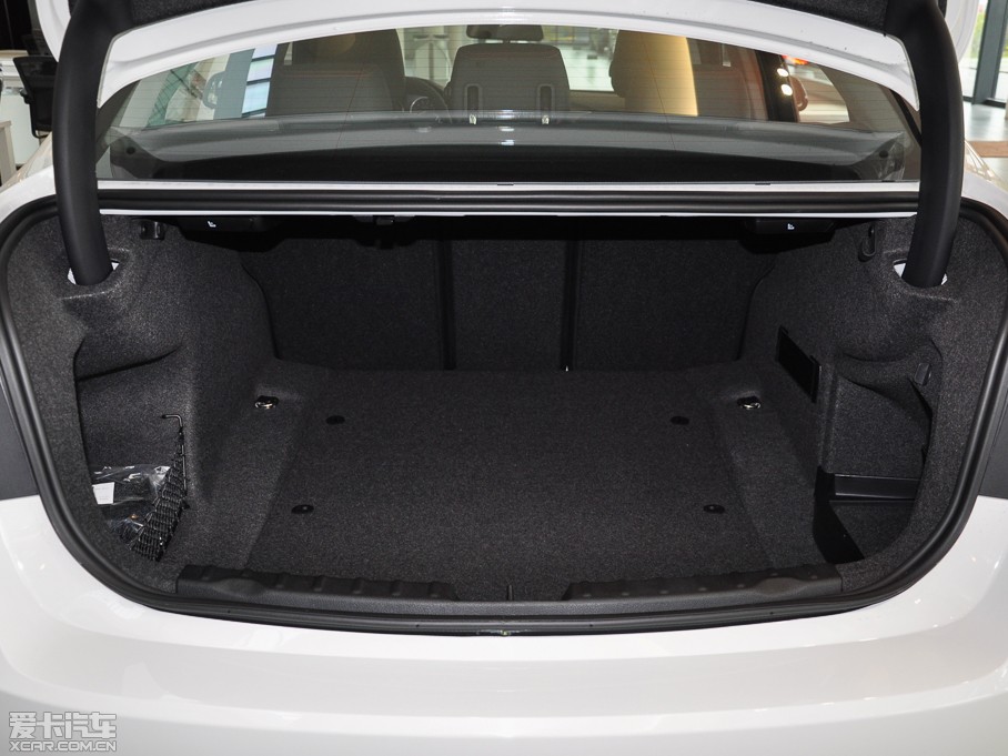 2015R3ϵ 328i xDrive\(yn)(dng)O(sh)Ӌ(j)b