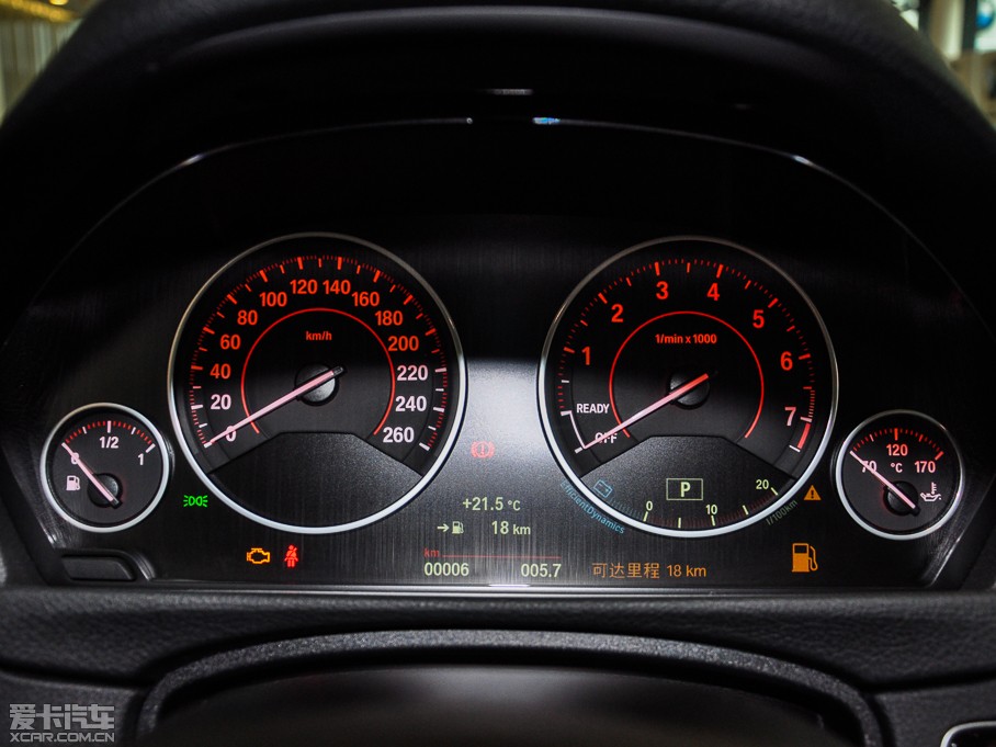 2015R3ϵ 328i xDrive\OӋb