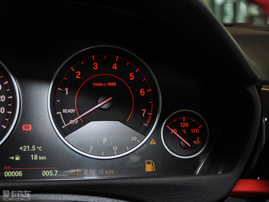 2015R3ϵ 328i xDrive\OӋb