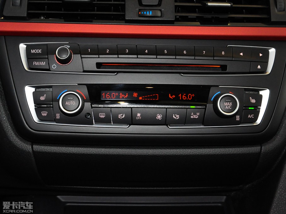 2015R3ϵ 328i xDrive\OӋb