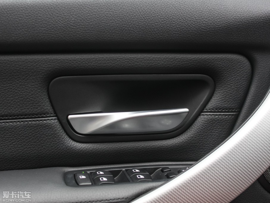 2015��R3ϵ 328i M�\����