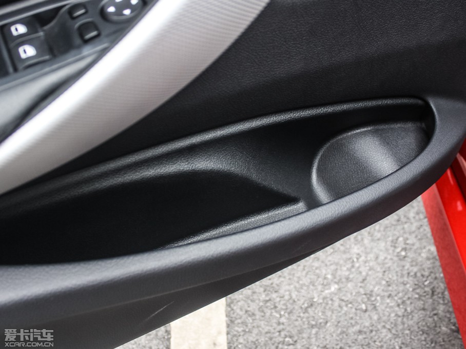 2015��R3ϵ 328i M�\����