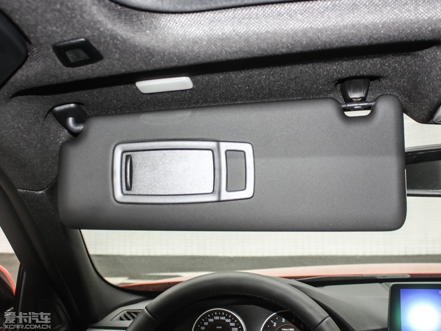 2015��R3ϵ 328i M�\����