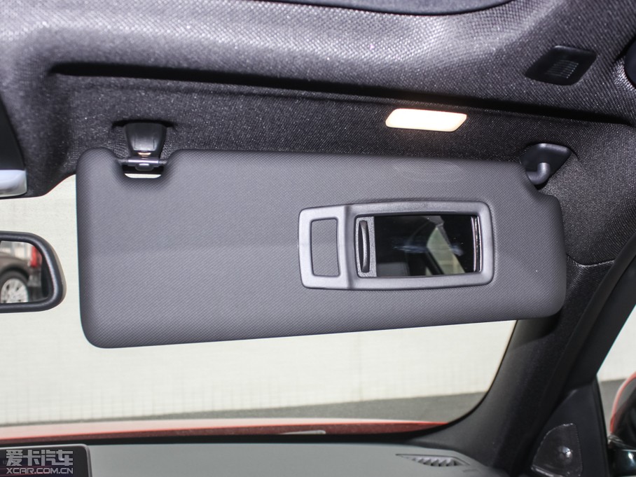 2015��R3ϵ 328i M�\����