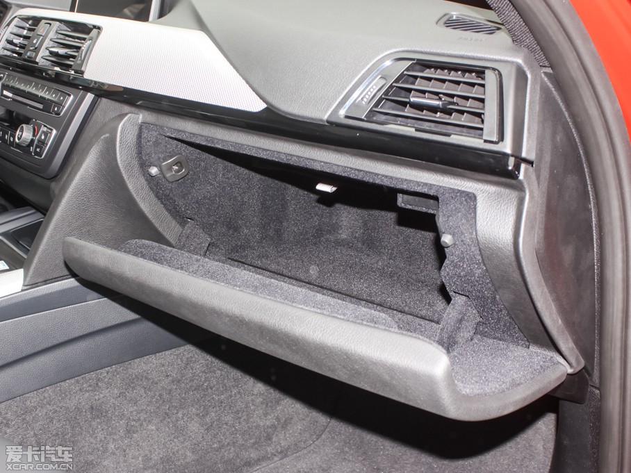 2015��R3ϵ 328i M�\����