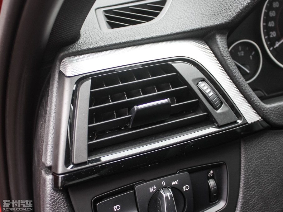 2015��R3ϵ 328i M�\����